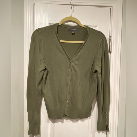 Primark Size M Sage Green Long Sleeve Gold Button V Neck Lightweight Cardigan - Picture 1 of 11